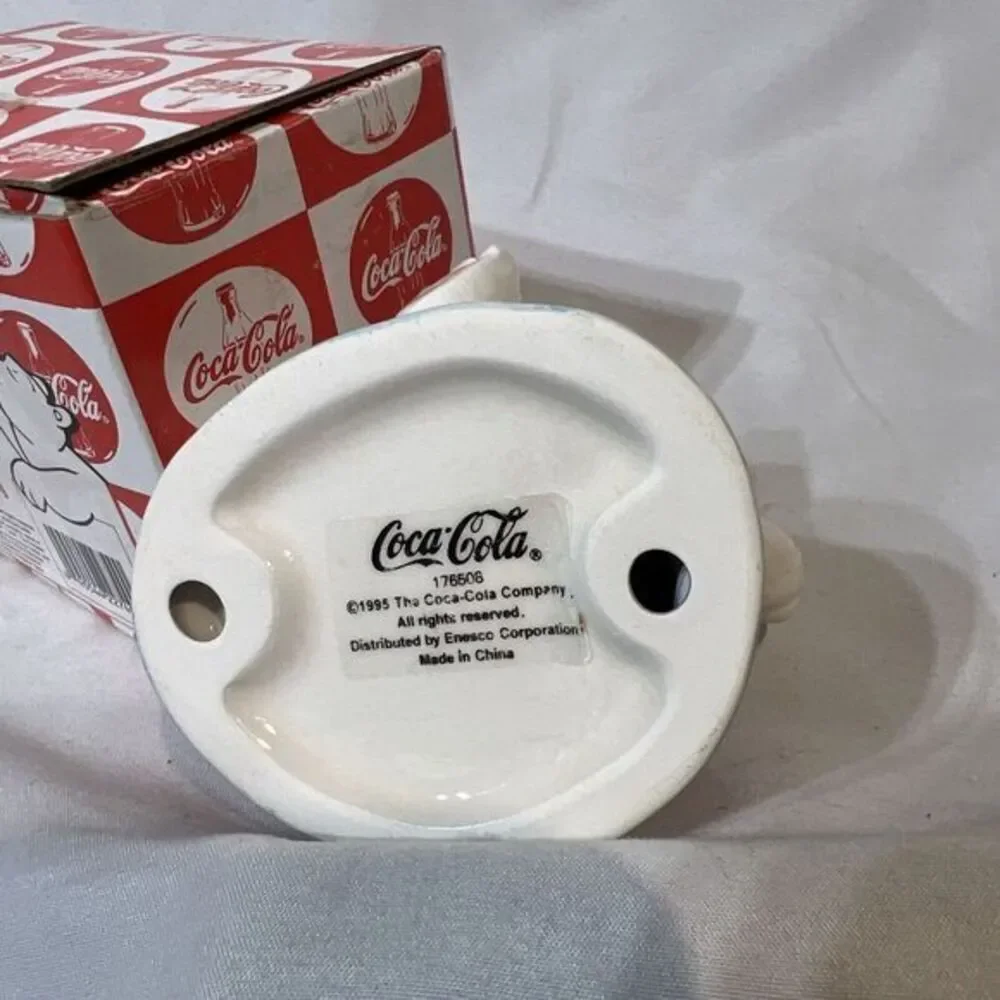 Coca Cola this coca